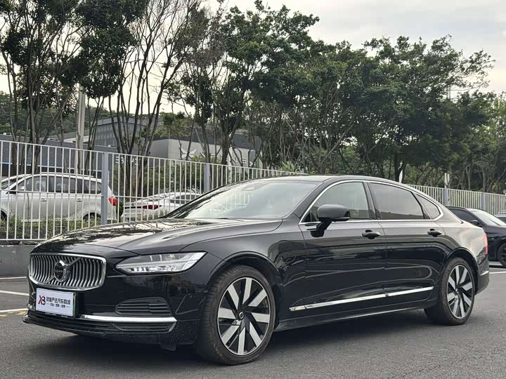 Volvo S90 Hybrid, 2024 — купить в Йошкар-Оле под ключ