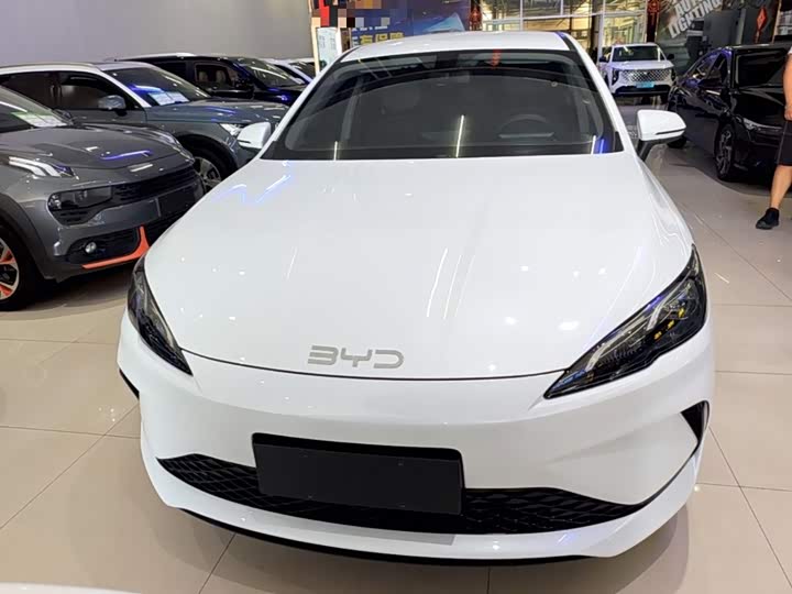 BYD Seal 05 DM-i Hybrid, 2025 — фото 3 из 9