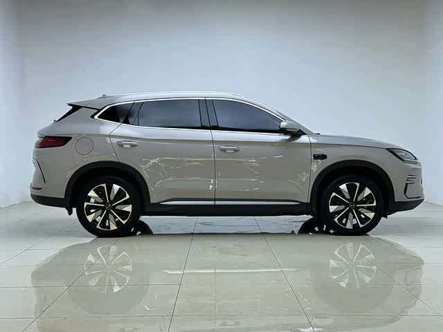 BYD Song Plus Hybrid/EV, 2024 — фото 4 из 9
