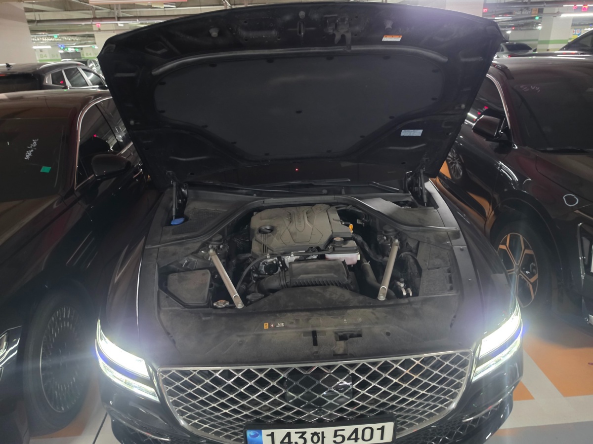 Genesis G80, 2022 — фото 8 из 9