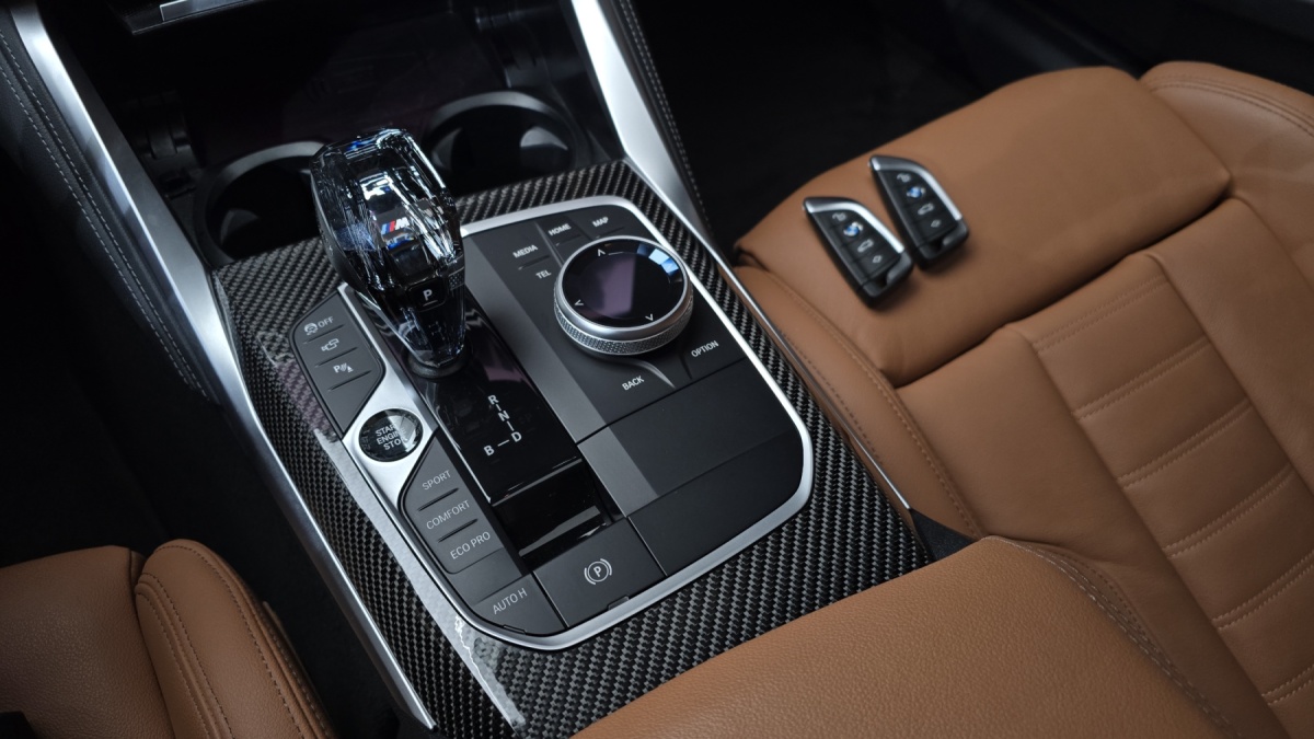 BMW i4, 2022 — фото 9 из 12