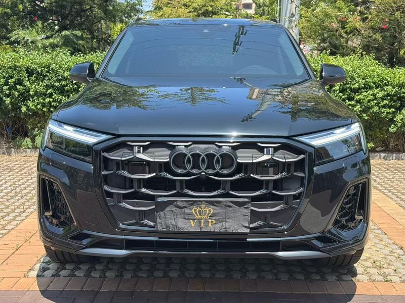 Audi Q7, 2025 — фото 2 из 8