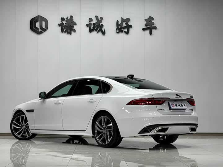 Jaguar XF L, 2023 — фото 6 из 9