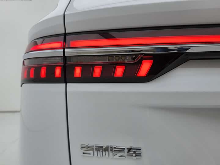 Geely Monjaro Thor Hybrid, 2025 — фото 8 из 9
