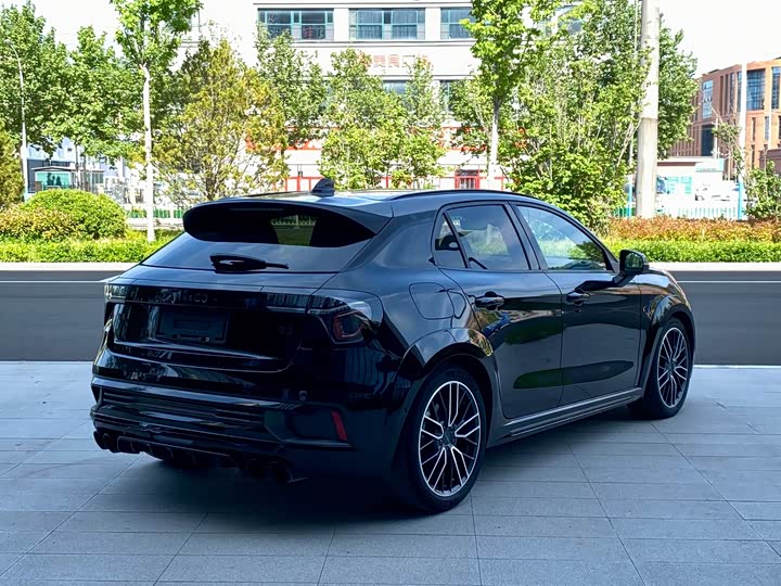 Lynk & Co 02 Hatchback, 2021 — фото 9 из 9