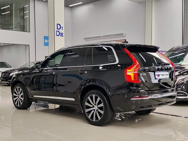 Volvo XC90, 2023 — фото 4 из 9