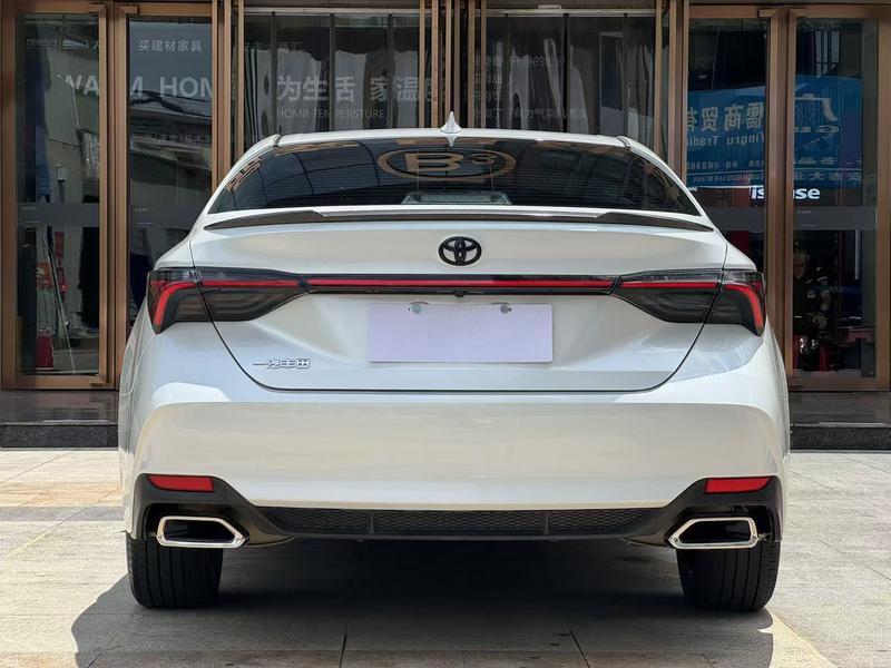 Toyota Avalon, 2023 — фото 6 из 12