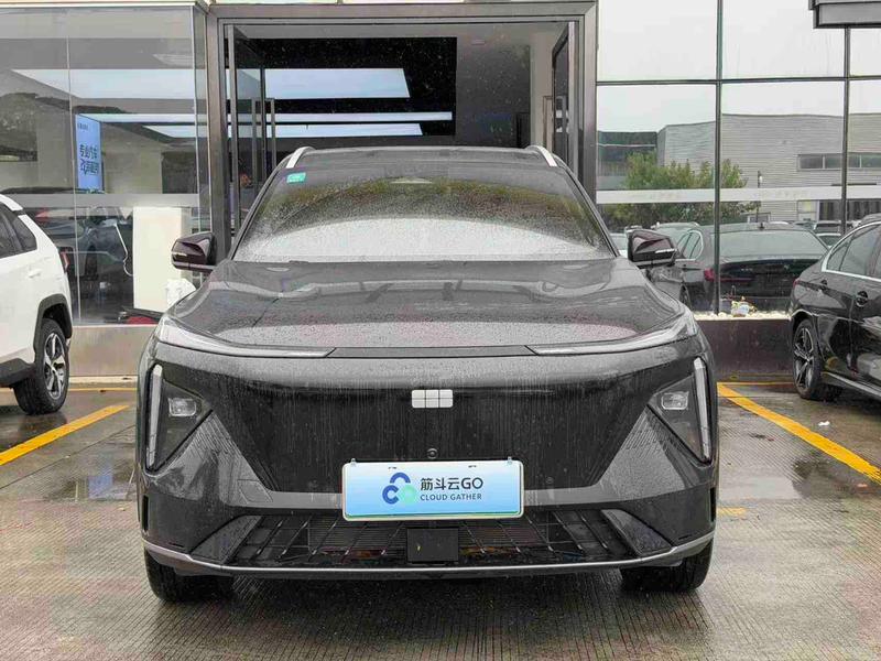 Geely Galaxy L7, 2024 — фото 2 из 11