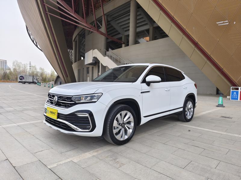 Volkswagen Tayron X, 2022 — купить в Санкт-Петербурге под ключ