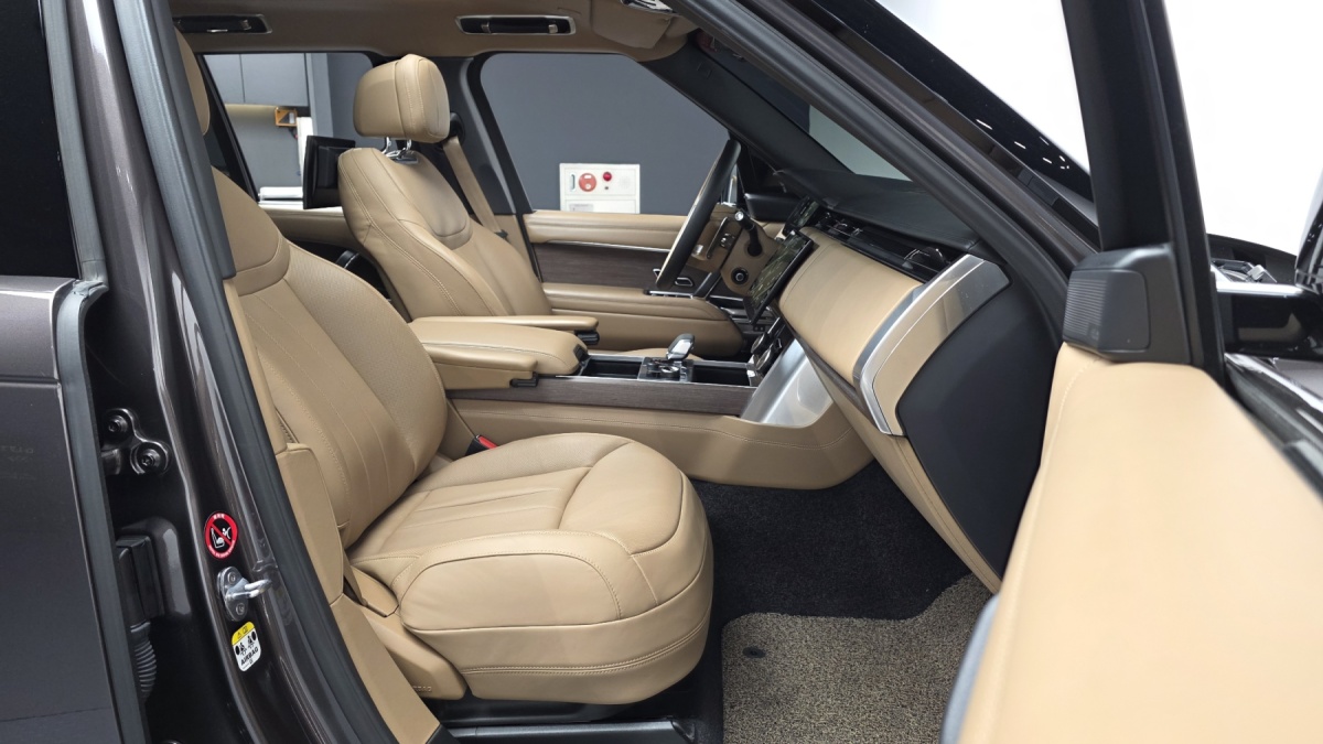 Land Rover Range Rover, 2023 — фото 11 из 12