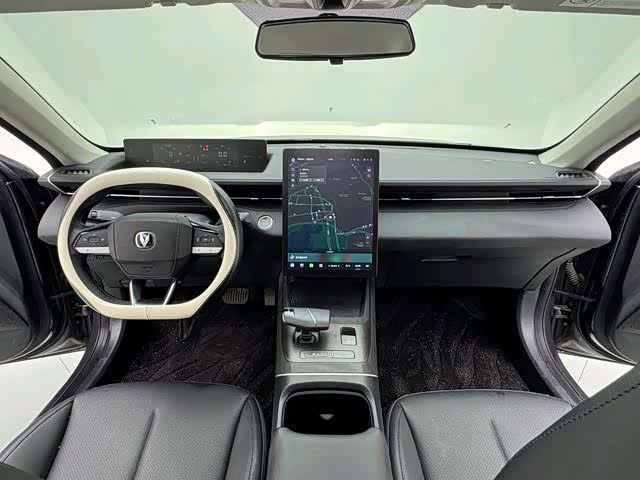 Changan Eado Plus, 2025 — фото 4 из 9