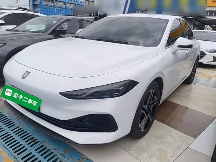 Roewe D7, 2024 — купить в Курске под ключ