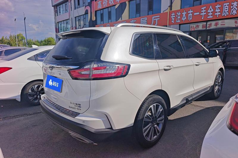 Ford Edge, 2022 — фото 3 из 12