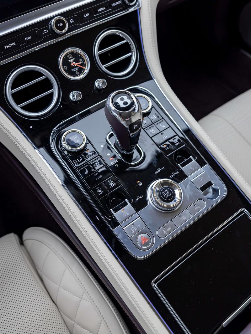 Bentley Continental GT, 2022 — фото 10 из 12