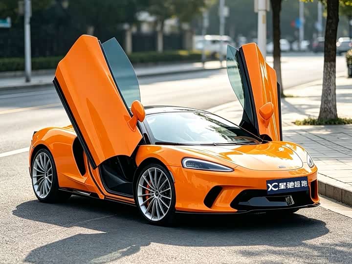 McLaren GT, 2022 — фото 2 из 5