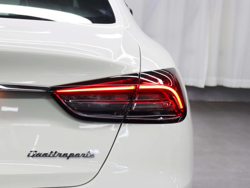Maserati Quattroporte, 2022 — фото 6 из 12