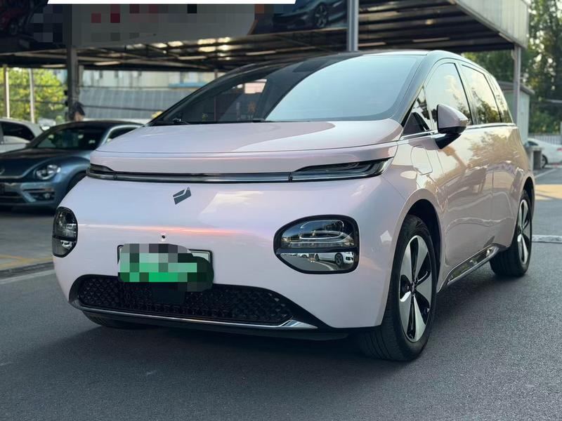 Baojun Yunduo, 2024 — купить в Саратове под ключ