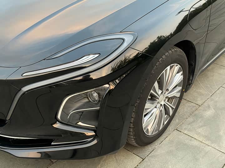 Hongqi E-QM5, 2023 — фото 4 из 9