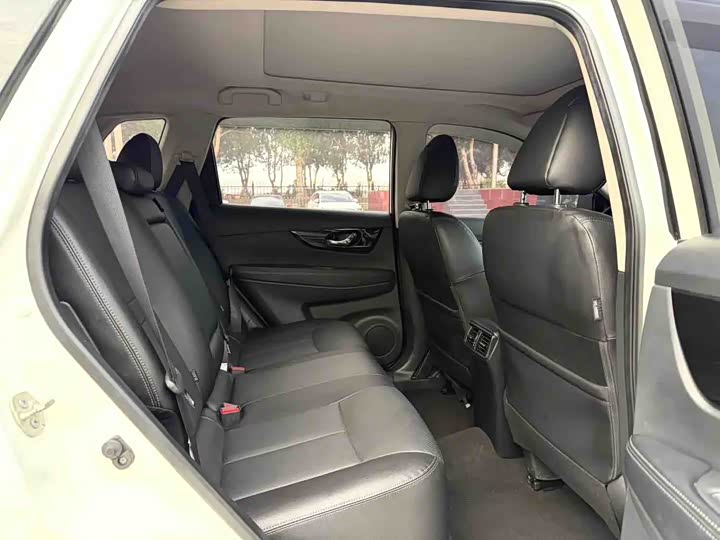 Nissan X-Trail, 2021 — фото 8 из 9