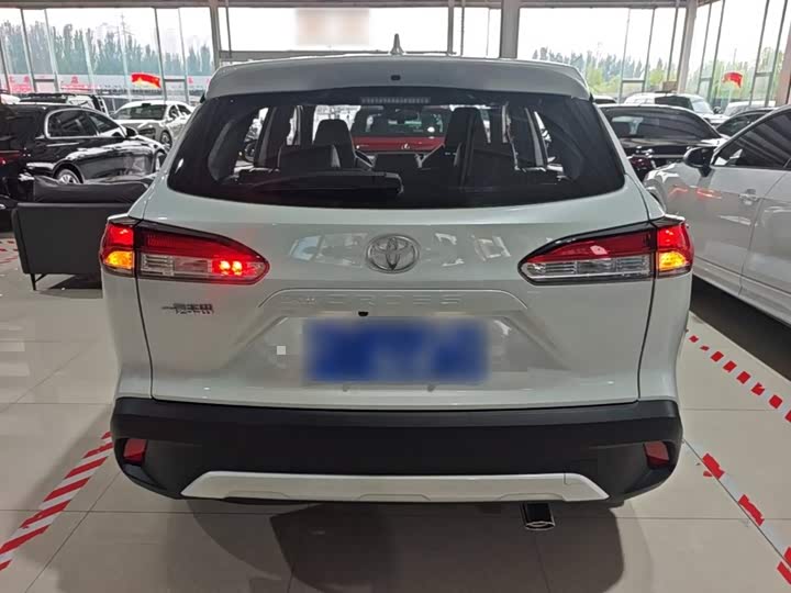 Toyota Corolla Cross, 2025 — фото 6 из 9