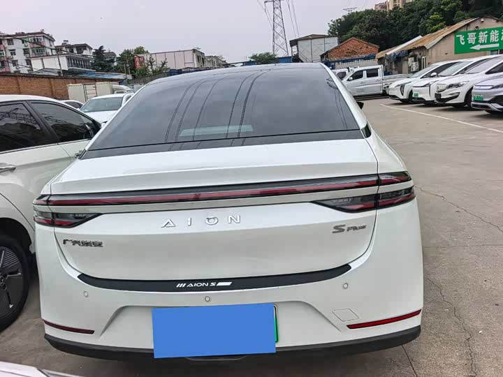 GAC Aion S Plus, 2023 — фото 5 из 9