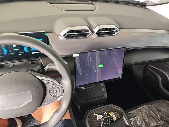 Dongfeng Aeolus Sky EV01, 2025 — фото 6 из 9