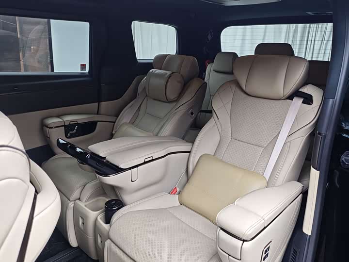 Toyota Vellfire, 2023 — фото 8 из 9