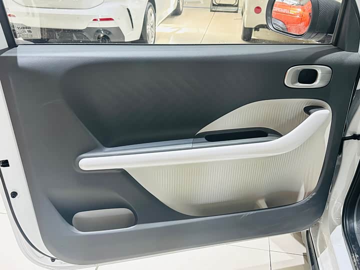 Geely Galaxy Panda Mini, 2026 — фото 8 из 9