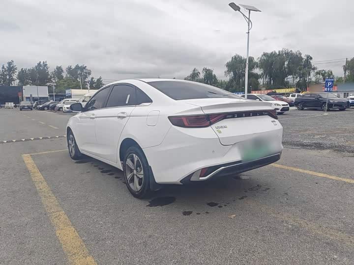 Geely Emgrand L Hi·P Hybrid, 2022 — фото 6 из 9