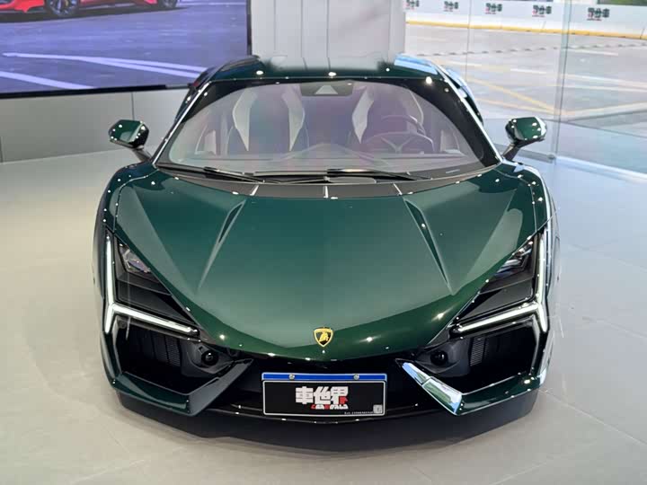 Lamborghini Revuelto, 2024 — купить в Туле под ключ