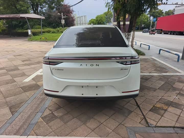 GAC Aion S Plus, 2024 — фото 6 из 9