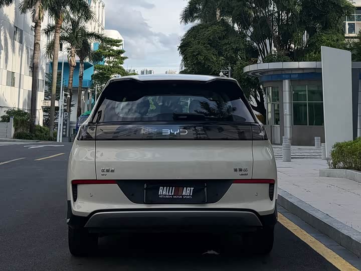 BYD Sea Lion 05 EV, 2025 — фото 5 из 9