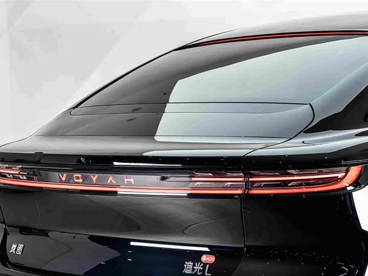 Voyah Passion L, 2025 — фото 8 из 9