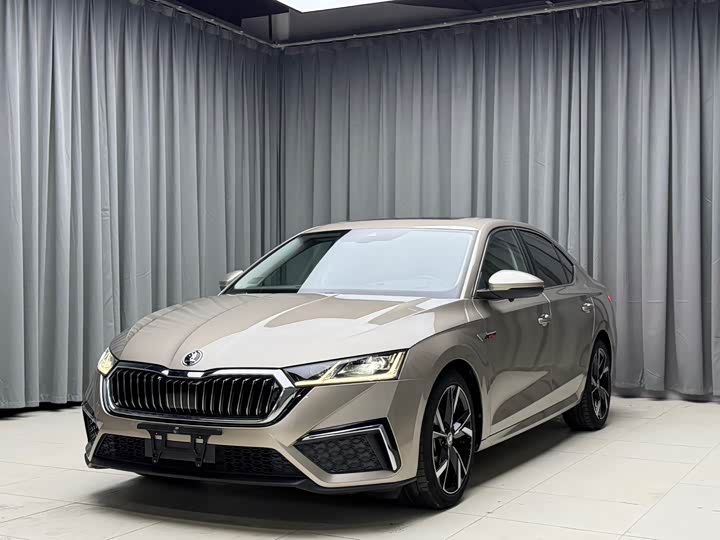 Skoda Octavia Pro, 2022 — купить в Перми под ключ