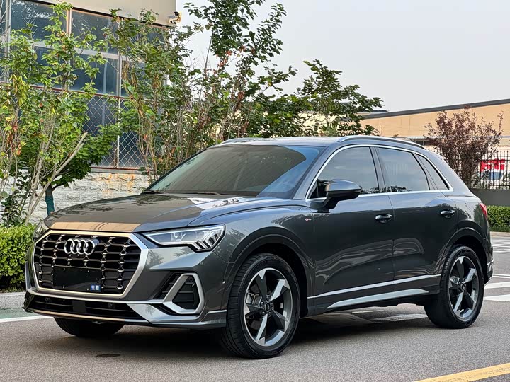 Audi Q3, 2022 — купить в Владимире под ключ