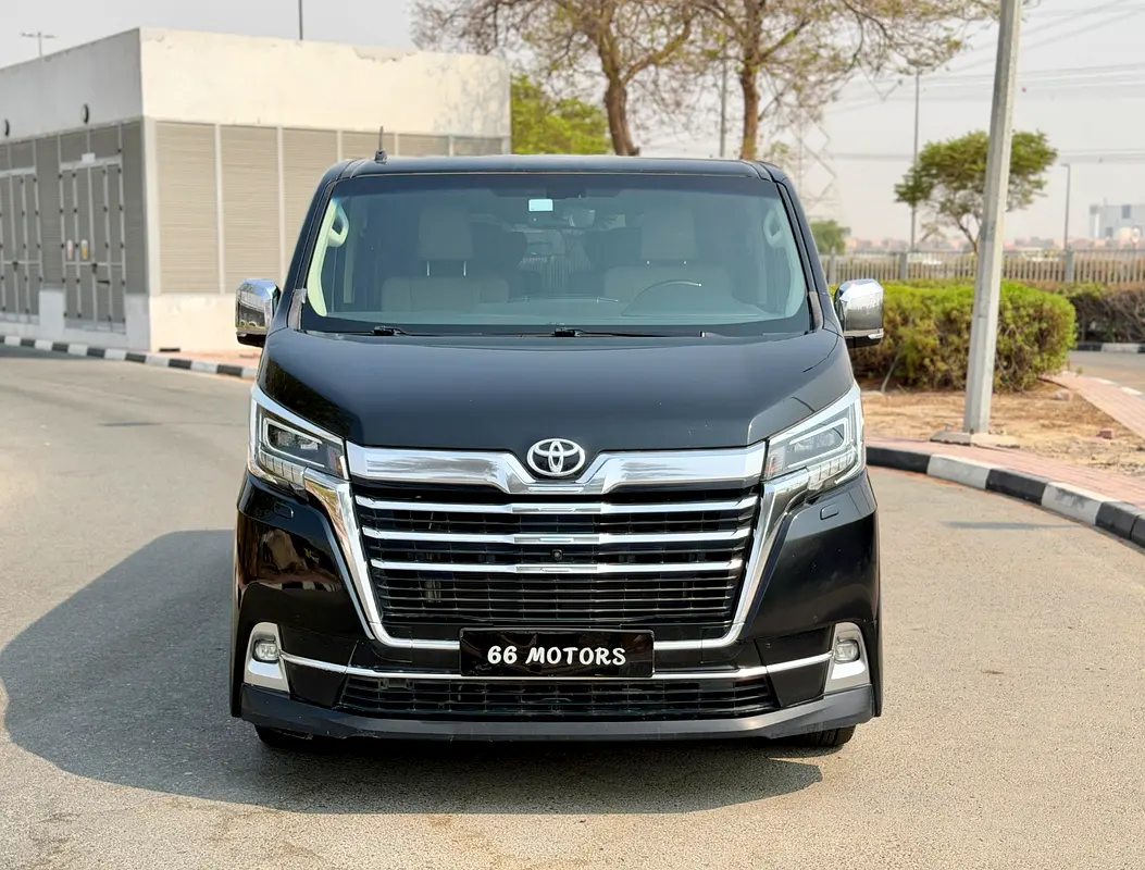 Toyota Granvia, 2023 — фото 3 из 10