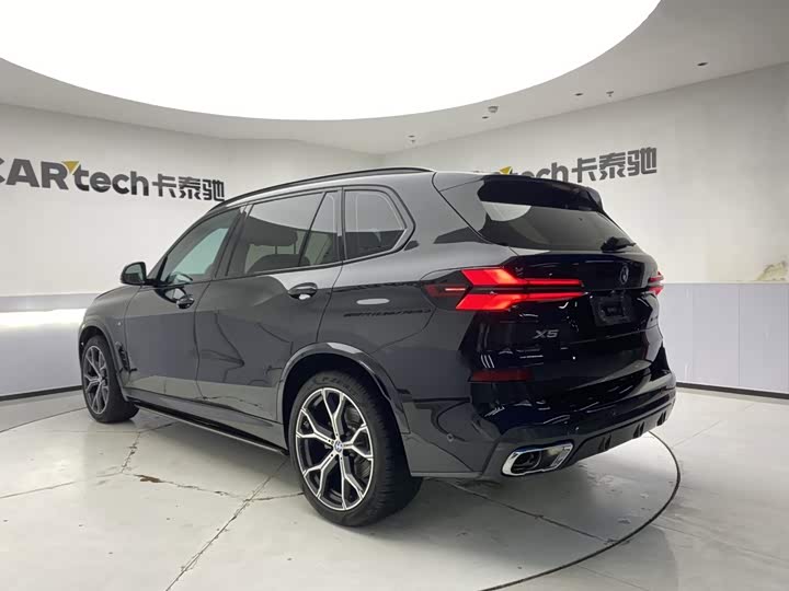 BMW X5, 2025 — фото 7 из 9