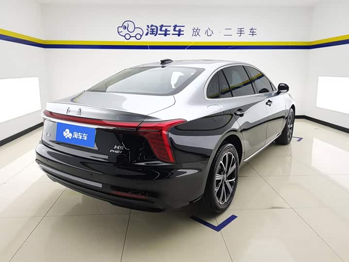 Hongqi H5 Hybrid, 2025 — фото 3 из 9