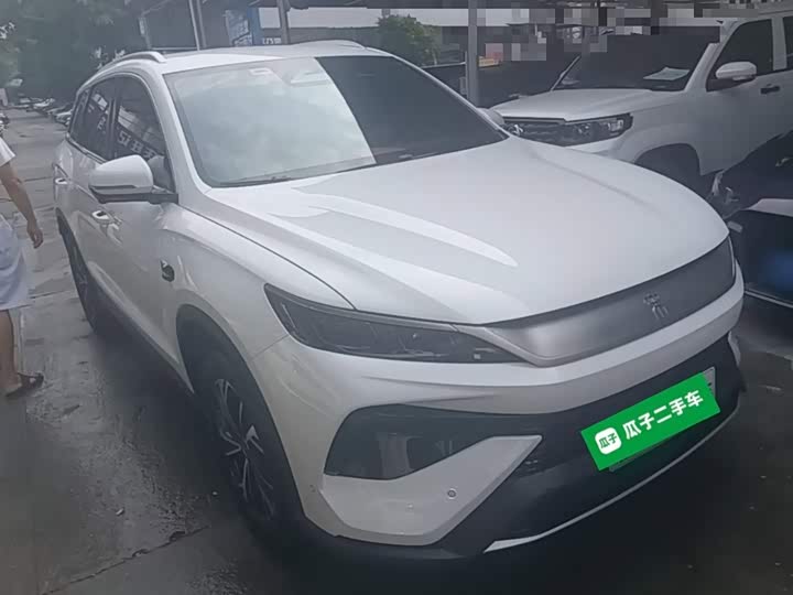 BYD Song Pro Hybrid, 2025 — фото 4 из 9