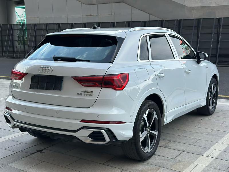 Audi Q3, 2025 — фото 6 из 9
