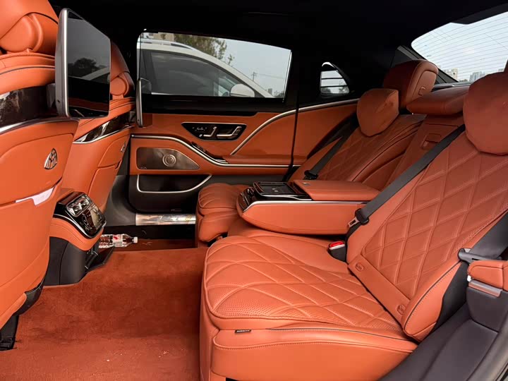 Mercedes-Benz Maybach S-Class, 2024 — фото 8 из 9