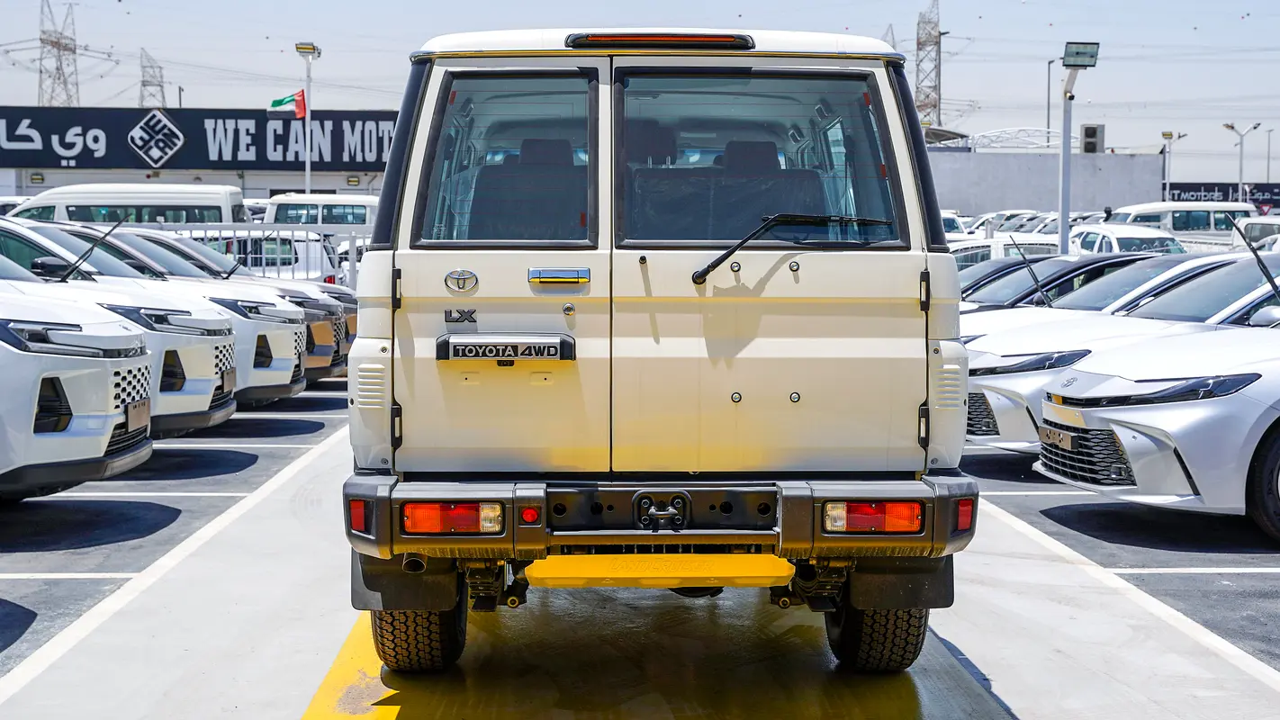 Toyota Land Cruiser 70 Series, 2026 — фото 7 из 10