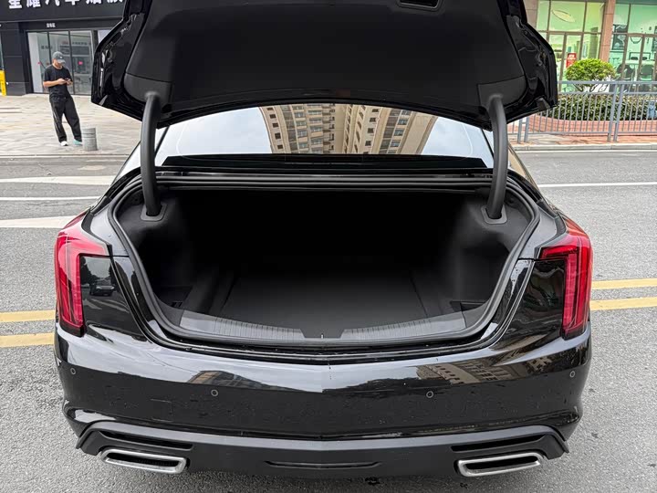 Cadillac CT5, 2024 — фото 8 из 9