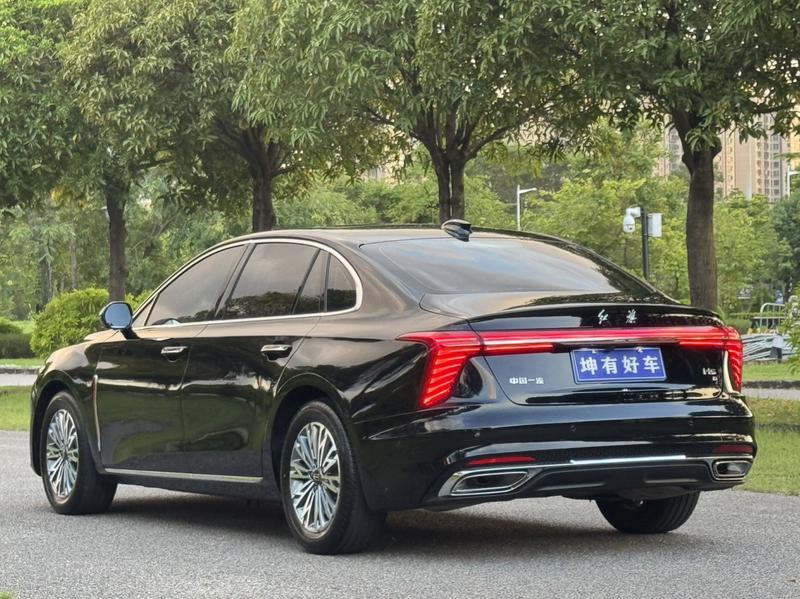 Hongqi H5, 2023 — фото 4 из 12