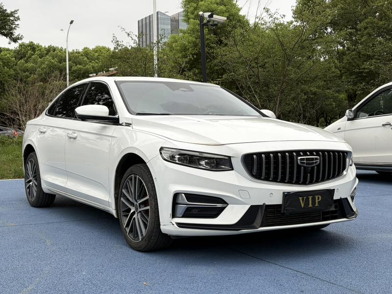 Geely Preface, 2023 — фото 3 из 11