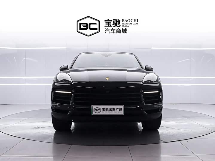 Porsche Cayenne Hybrid, 2022 — фото 2 из 9