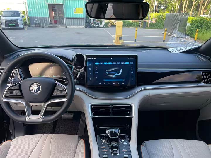 BYD Song Plus Hybrid/EV, 2022 — фото 5 из 9