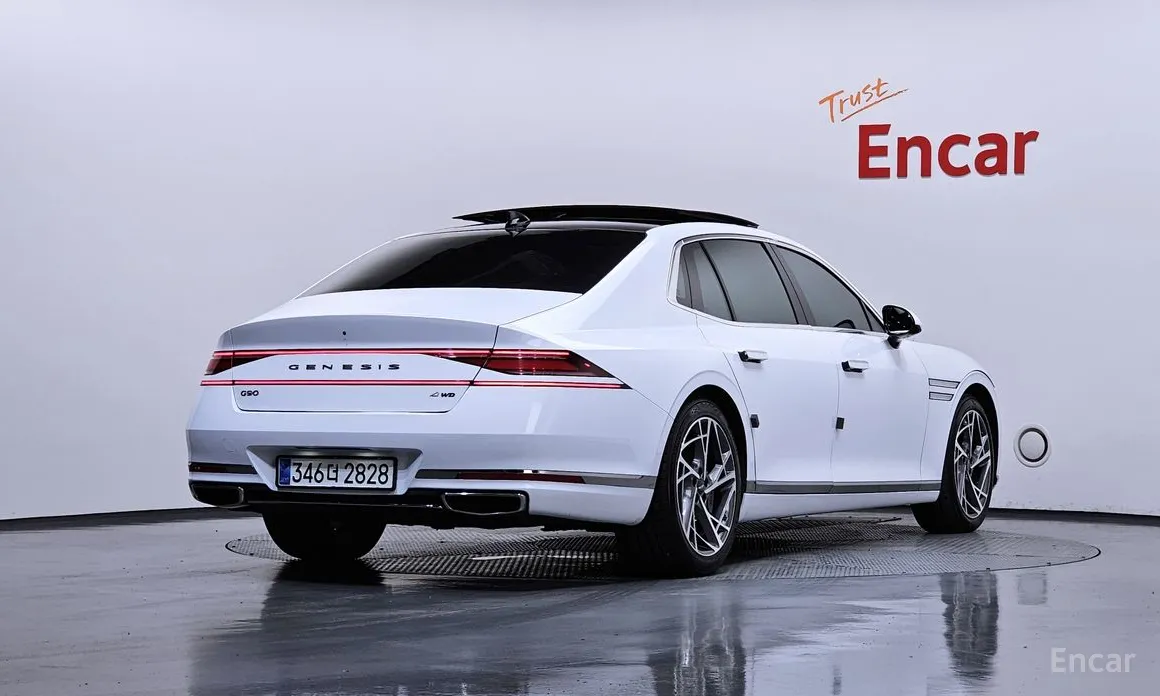 Genesis G90, 2022 — фото 2 из 12