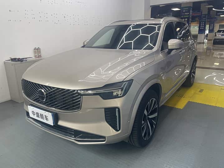 Volvo XC90, 2025 — купить в Санкт-Петербурге под ключ