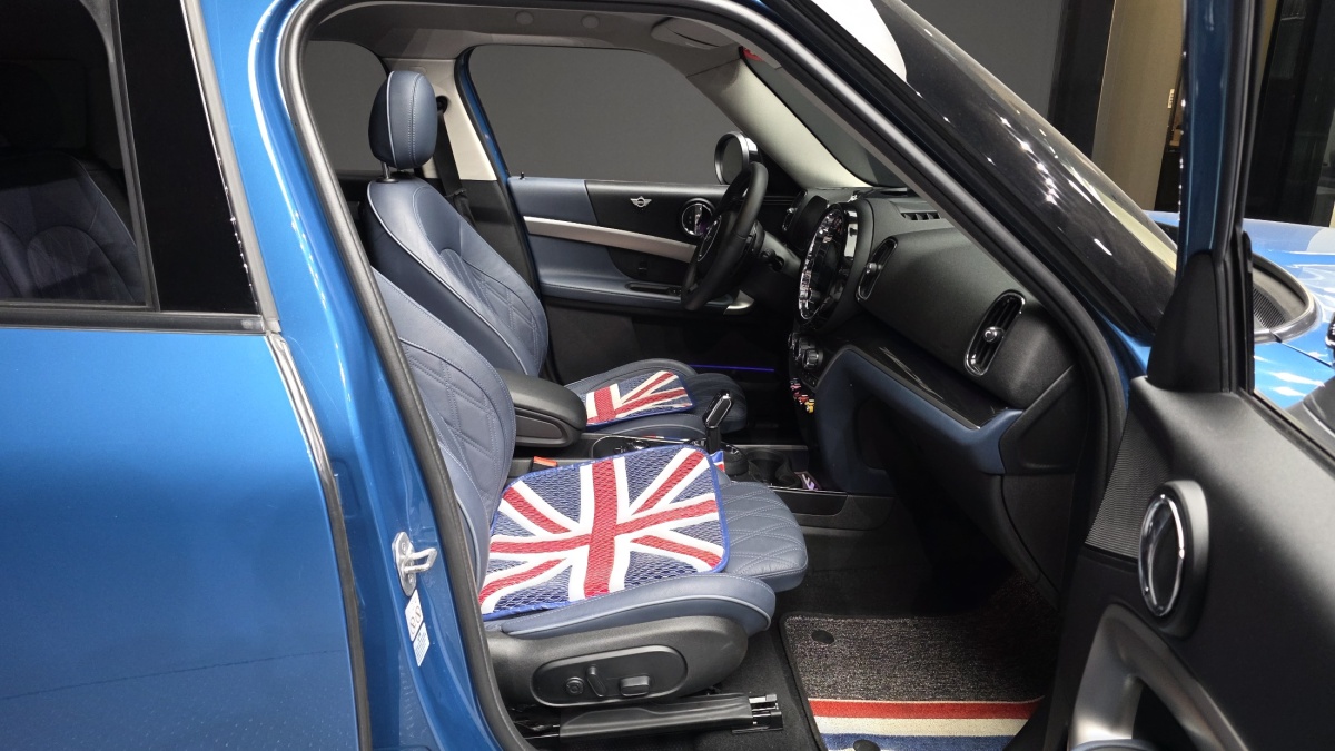 Mini Countryman, 2022 — фото 11 из 12
